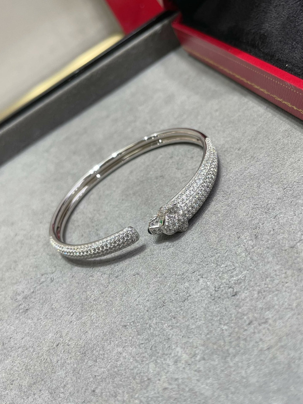 [Zalyn Jewelry ]PANTHERE FULL DIAMOND OPEN BRACELET