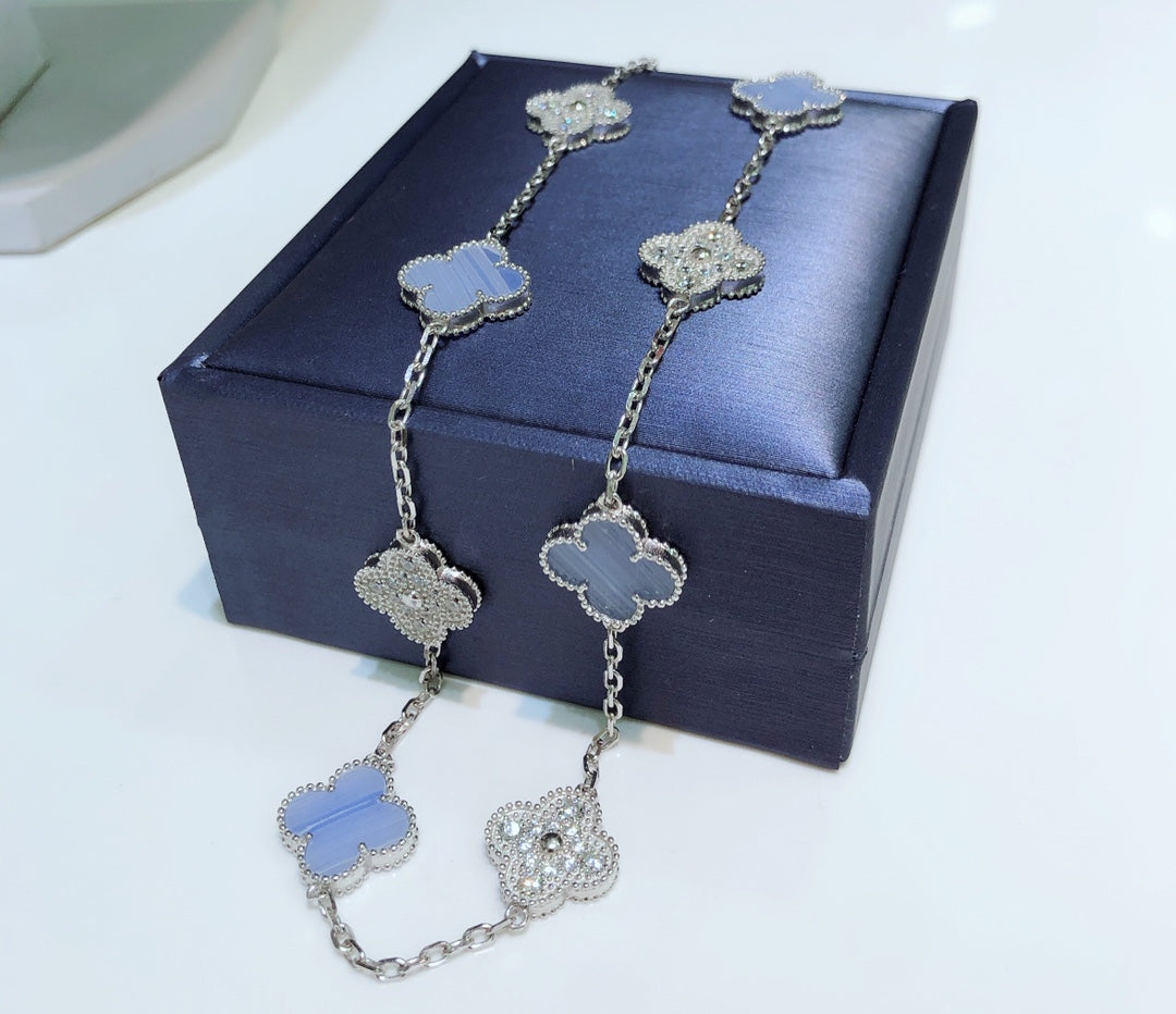 [Zalyn Jewelry ]CLOVER 10 MOTIFS CHALCEDONY DIAMONDS SILVER NECKLACE